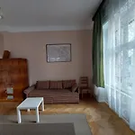 Cosyspacious Last Century Style Downtown Apartament *