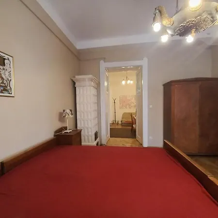 Cosyspacious Last Century Style Downtown Lejlighed